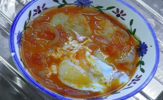 Receita de Sopa de Ovo, aprenda como fazer essa delicia completa, é super fácil de fazer anote a receita e prepare em sua casa, você vai adorar.