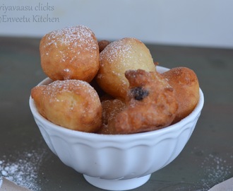 Oliebollen/Oliekoeke - Traditional dutch doughnuts