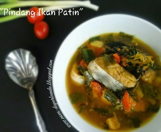 "Pindang Ikan Patin" khas Palembang
