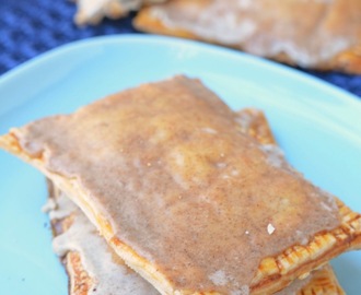 Homemade Frosted Cinnamon Brown Sugar Pop Tarts