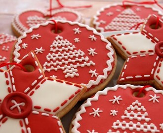 How To Decorate Christmas Cookie Ornaments - Day 3 of the 12 Days of Christmas