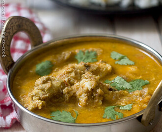 Muttai Kuzhambu | Egg Poached Curry | How to make Muttai Kuruma | Easy Indian Egg Recipes | Sunday Special Recipes