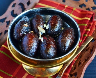 Kala jamun recipe | Easy Indian sweet recipes
