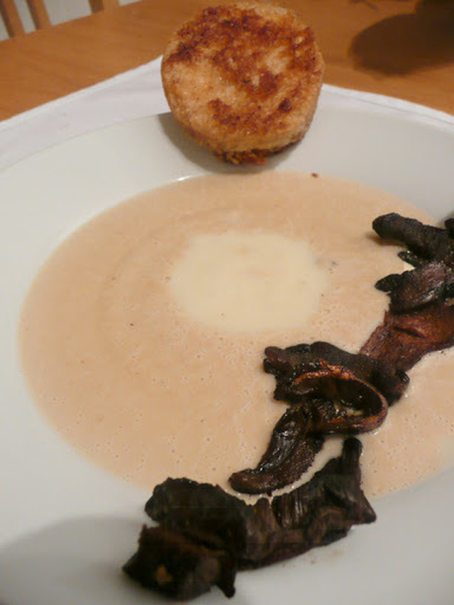 Soupe de châtaignes et crème de cerfeuil tubéreux : une bonne soupe