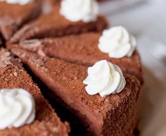 Puszysty tort czekoladowy - Czekoladowa bajka