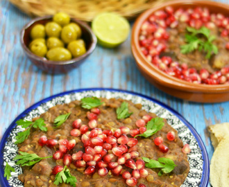 Romanieh (lentils and eggplants cooked in pomegranate sauce)