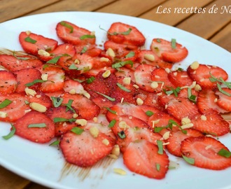 Carpaccio de fraises au basilic et balsamique