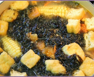 玉米番茄豆腐紫菜汤  Corn Tomato Tofu Seaweed Soup