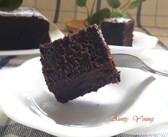 湿润巧克力蛋糕(Chocolate Moist Cake)