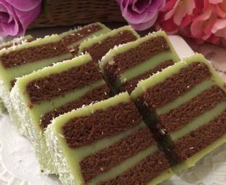 Pandan Chocolate Layer Cake  - 香兰朱克力千层蛋糕