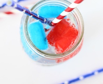 4th of July Jello Ice Cubes