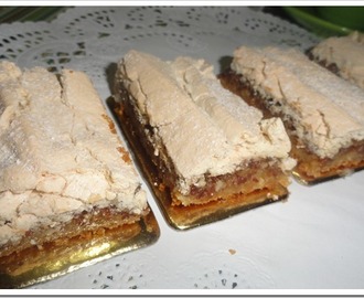 GATEAU AUX DATTES ET A LA MERINGUE/Gâteau Algérien