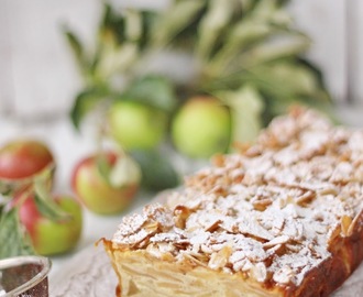 Jablkový koláč s chrumkavými mandľami