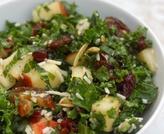 Kale Salad with Apples and Dates