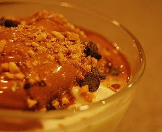Recette de crème dessert chocolat - vanille aux noix de pécan grillées (Brésil)