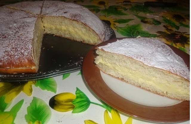 La tarte tropézienne (Lamona)
