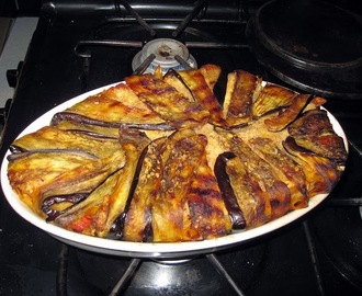 Recette de pâtes pasta incaciata en gâteau d'aubergines (Italie)
