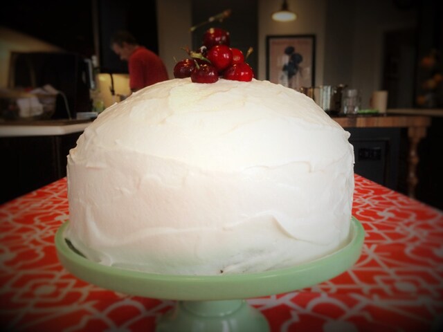 Le colossal ou gâteau célébration vanille et citron