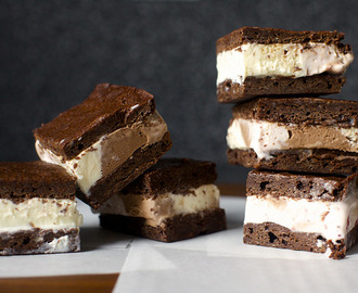 Resep Cara Membuat Brownies Sandwich Ice Cream Enak dan Nikmat
