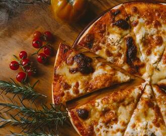 Parte il primo corso di assaggiatore di pizza professionista all’Università di Foggia