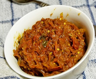 Baingan Ka Bartha/ Brinjal Curry - Microwave Cooking