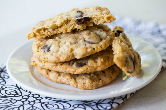 Gluten Free Oatmeal, Dark Chocolate, and Coconut Cookie