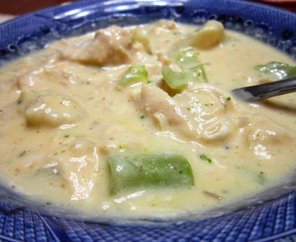 Cheesy Chicken Soup with Broccoli and Cauliflower