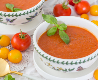 Krem ze świeżych pomidorów – wymarzona zupa na lato