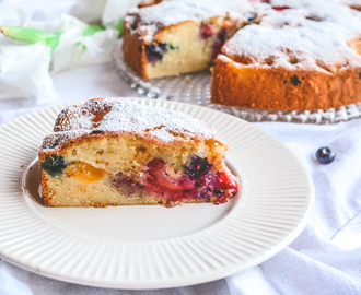 Letnie ciasto z owocami – babciny przepis, który zawsze wychodzi