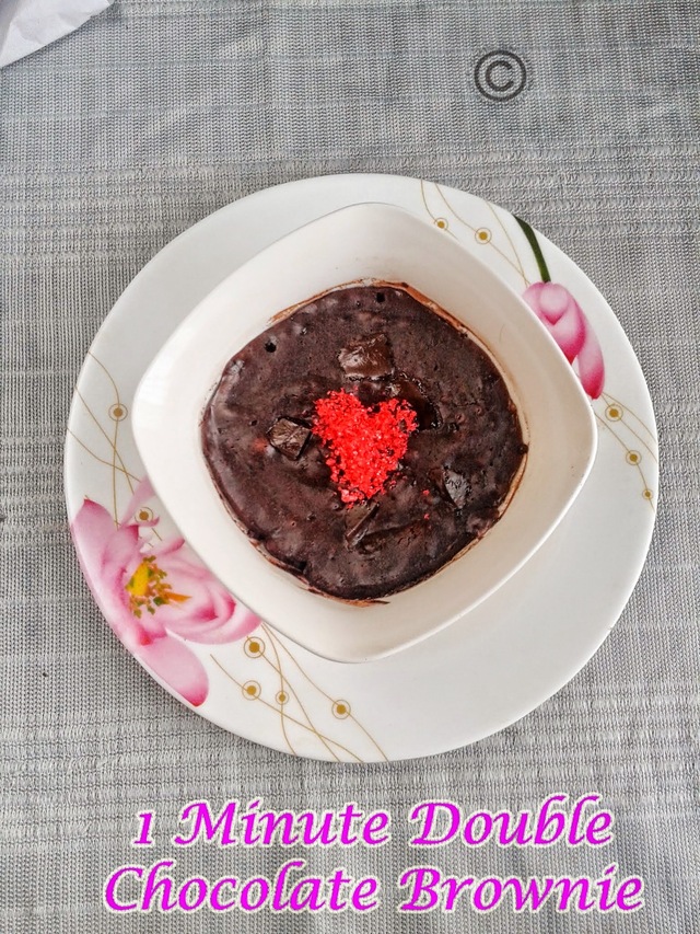 ONE MINUTE MICROWAVE DOUBLE CHOCOLATE BROWNIES I EGG-LESS ONE BOWL CHOCOLATE BROWNIE I VALENTINE'S DAY RECIPES