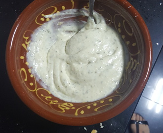 salsa de yogurt Kebab