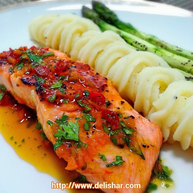 Salmon with Spicy Orange Glaze and Grilled Asparagus