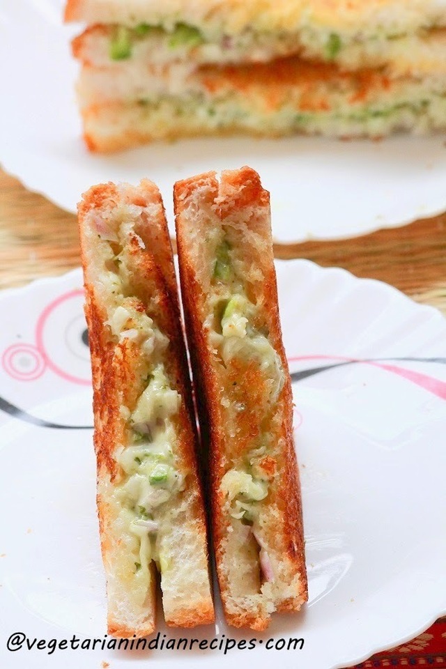 Vegetable Mayonnaise Sandwich Recipe / How to Make Veg Sandwich With Mayonnaise