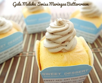 Hokkaido chiffon cupcake (cooked dough) with Gula Melaka Swiss Meringue Buttercream 北海道戚风杯子蛋糕 (烫面)-椰糖瑞士奶油霜（中英食谱教程）