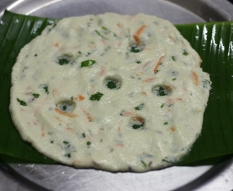 Akki roti recipe, how to make Karnataka akki rotti recipe | Rice flour roti recipe