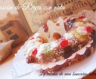 Roscón de Reyes relleno de nata, más vale tarde que nunca.