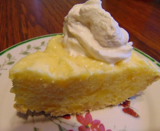 FROZEN Pineapple Coconut Cream Pie or use the PUDDING version!