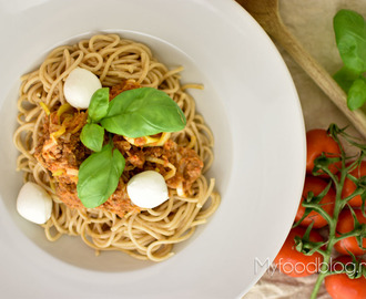 Makkelijke spaghetti met gehakt en mozzarella