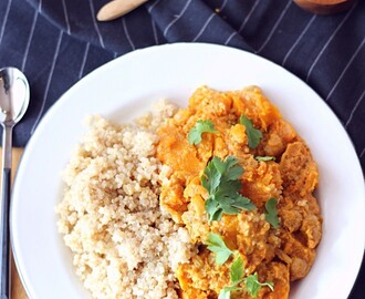 Curry de butternut, pois chiches et quinoa {Sans gluten – Vegan}