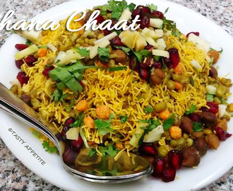 Kala Chana Chat Recipe / Easy Chat Recipes / Healthy Snack Ideas