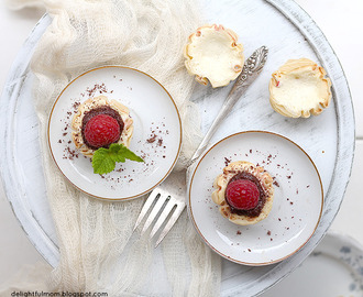 Mini Raspberry Mascarpone Cheesecakes In Fillo Shells