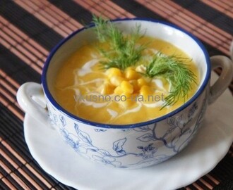 Летний крем-суп с сыром и консервированной кукурузой
