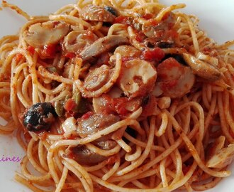 Espaguetis a la Puttanesca ( con champiñones )