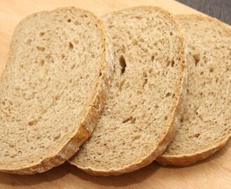 Kruh za 15 minuta: Nakon ovog recepta više ga NIKADA nećete kupiti