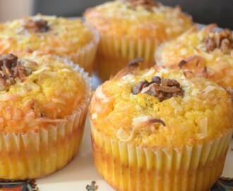 Pumpkin Muffins with Coconut, Walnuts and Spices