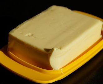 Masło klarowane do smażenia – zrób je sam!