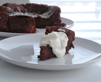 Back to Basics: Flourless Chocolate Cake