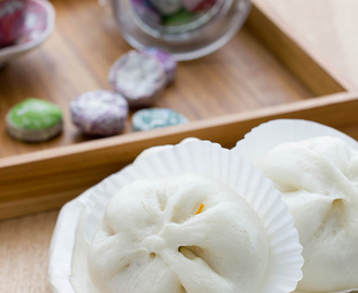 Vegetarian Chinese steamed buns: Chinese steamed buns with Vegetable filling