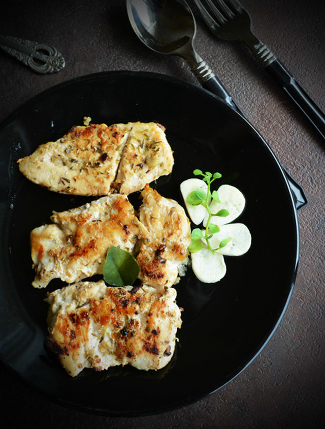 Garlic Chicken, Pan Fried Recipe