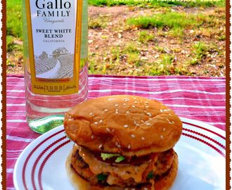 Gallo Family Vineyards Labor Day Entertaining #SundaySupper…Featuring Grilled Shrimp Burgers with Quick Remoulade Sauce #GalloFamily